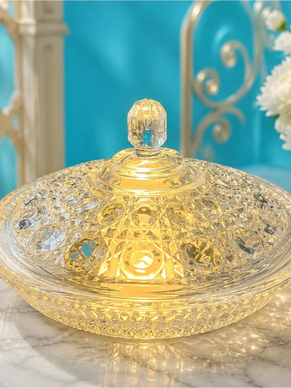 Vintage Federal Windsor Button & Cane Glass Fairy Lamp Candy Dish